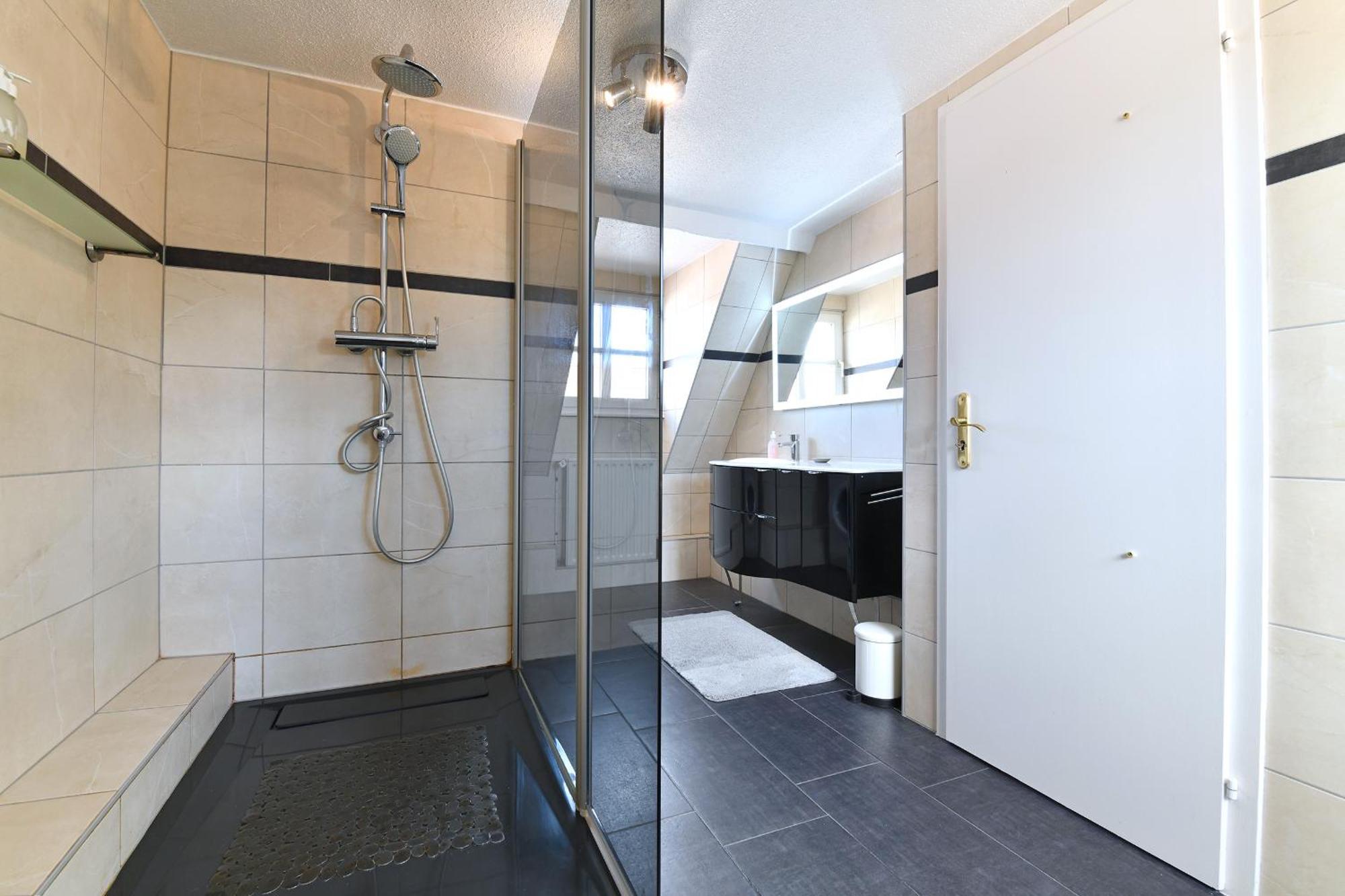 Romantique Appartement Fly Me To The Moon Colmar Exterior foto